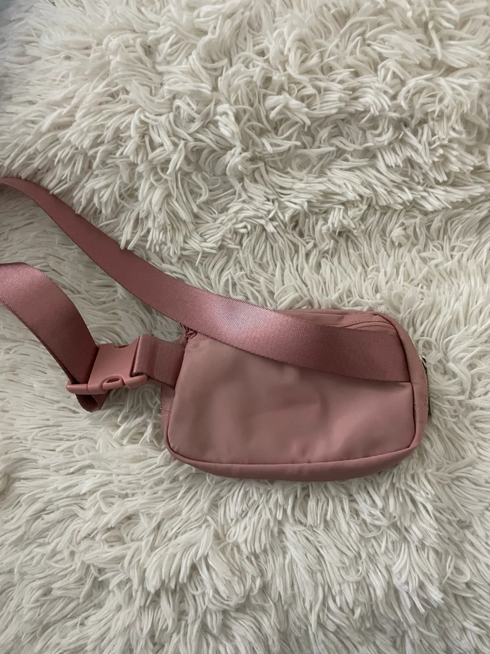 Lululemon everywhere belt bag - Picture 3 of 4